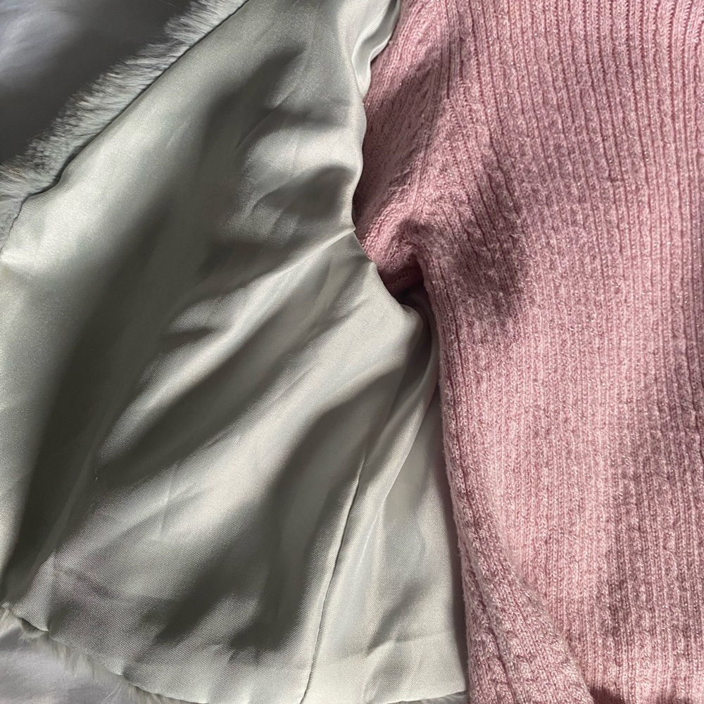 Pink and Gray sweater skirt furry vest set Girls size 5/6 Rachel Zoe - Picture 8 of 8